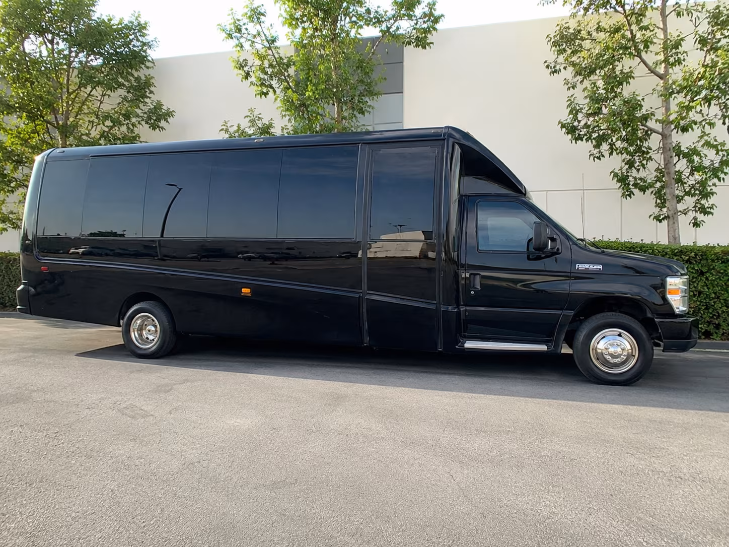 Hollywood Corporate Transportation group transportation