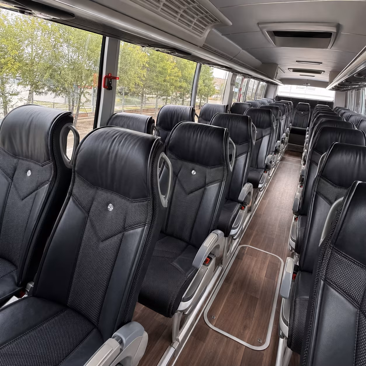 Hollywood Corporate Transportation party bus exterior