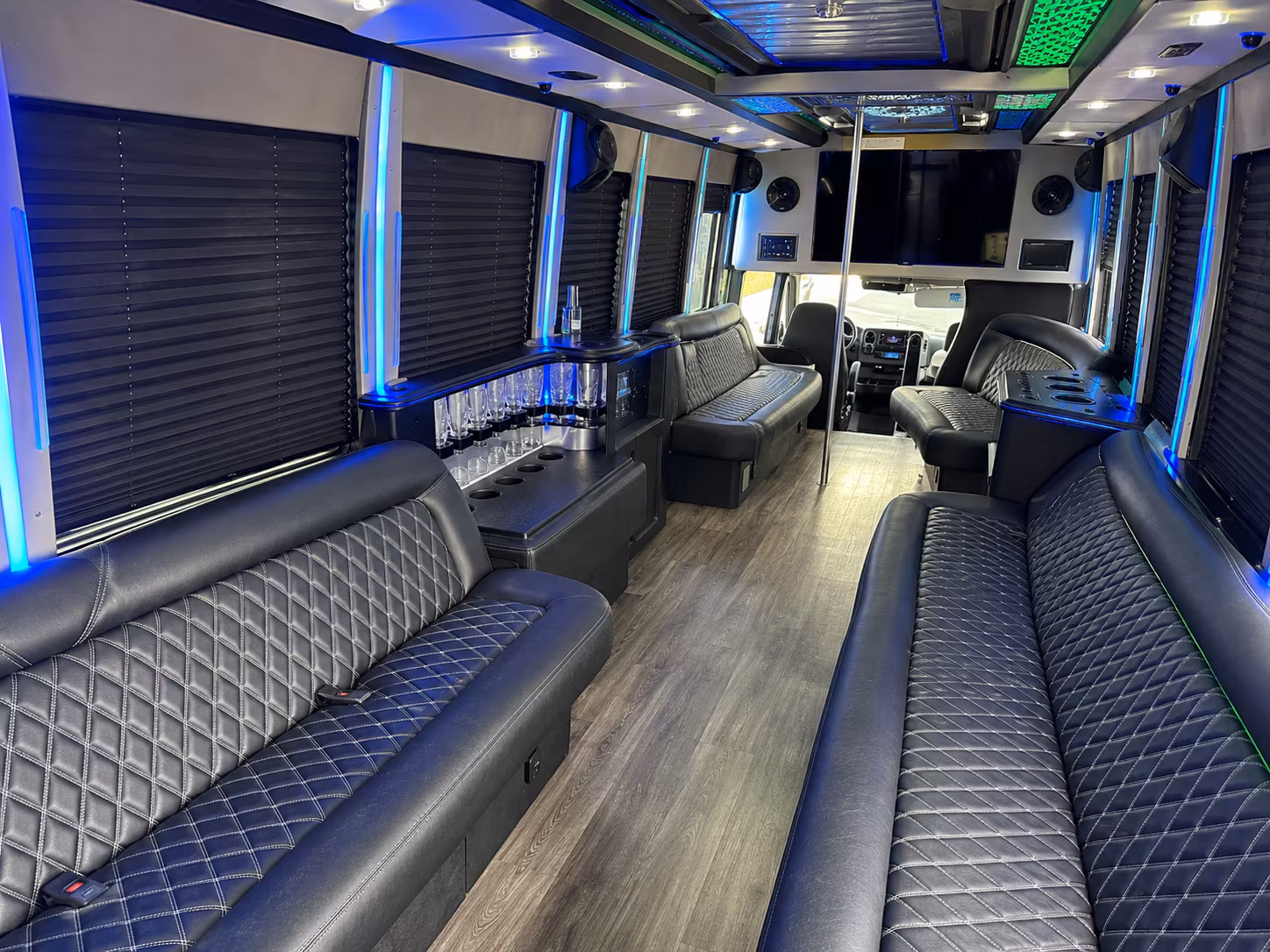 Hollywood Winery Tour & Pub Crawl Transportation party bus exterior