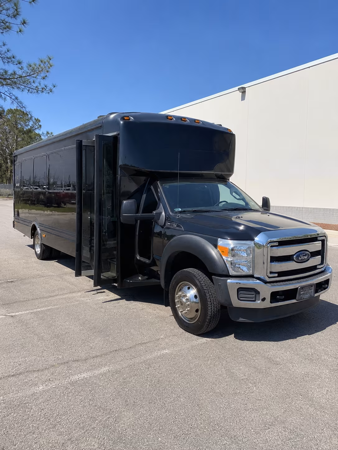 Hollywood Prom Transportation